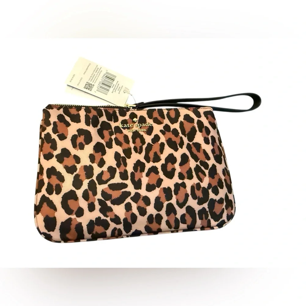 Kate Spade Chelsea Leopard Medium Wristlet Pouch